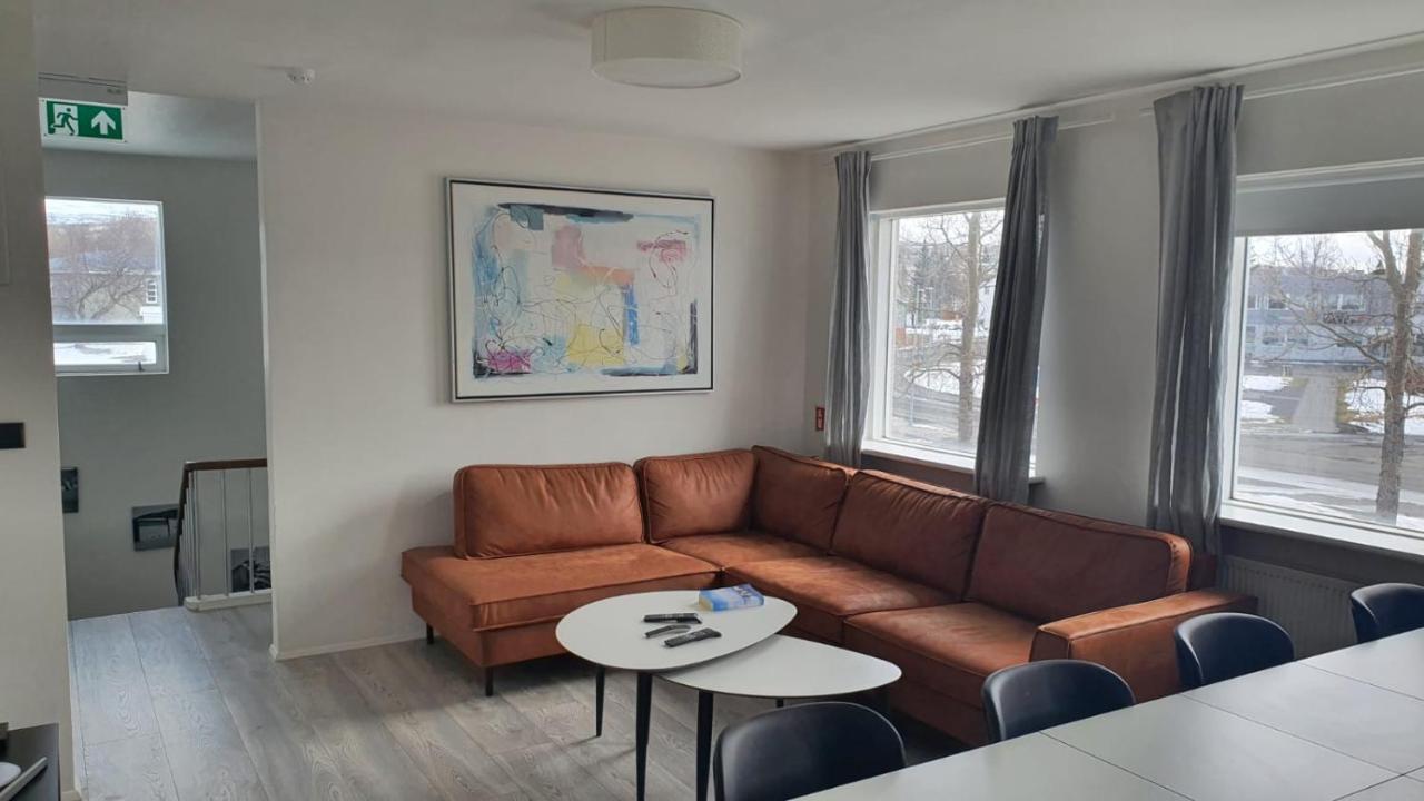 Post-Plaza Guesthouse Húsavík Zewnętrze zdjęcie