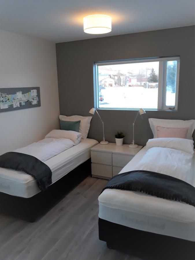 Post-Plaza Guesthouse Húsavík Zewnętrze zdjęcie