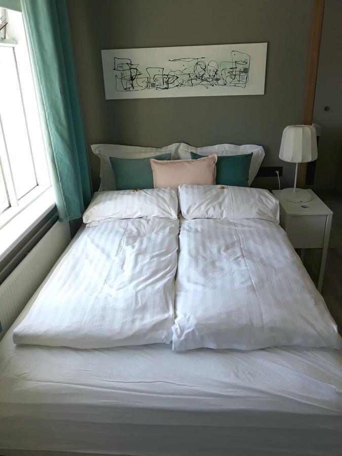 Post-Plaza Guesthouse Húsavík Zewnętrze zdjęcie
