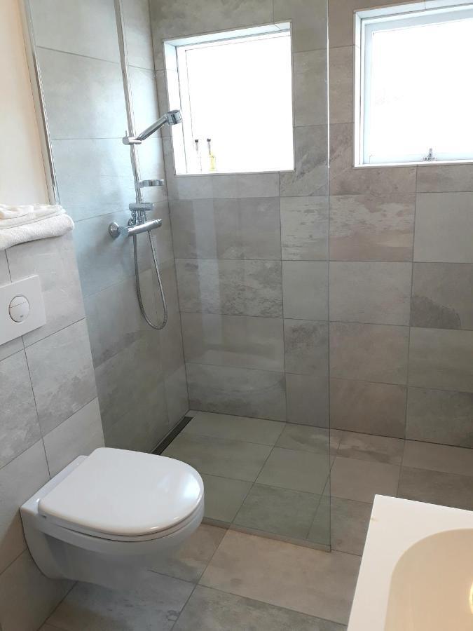 Post-Plaza Guesthouse Húsavík Zewnętrze zdjęcie
